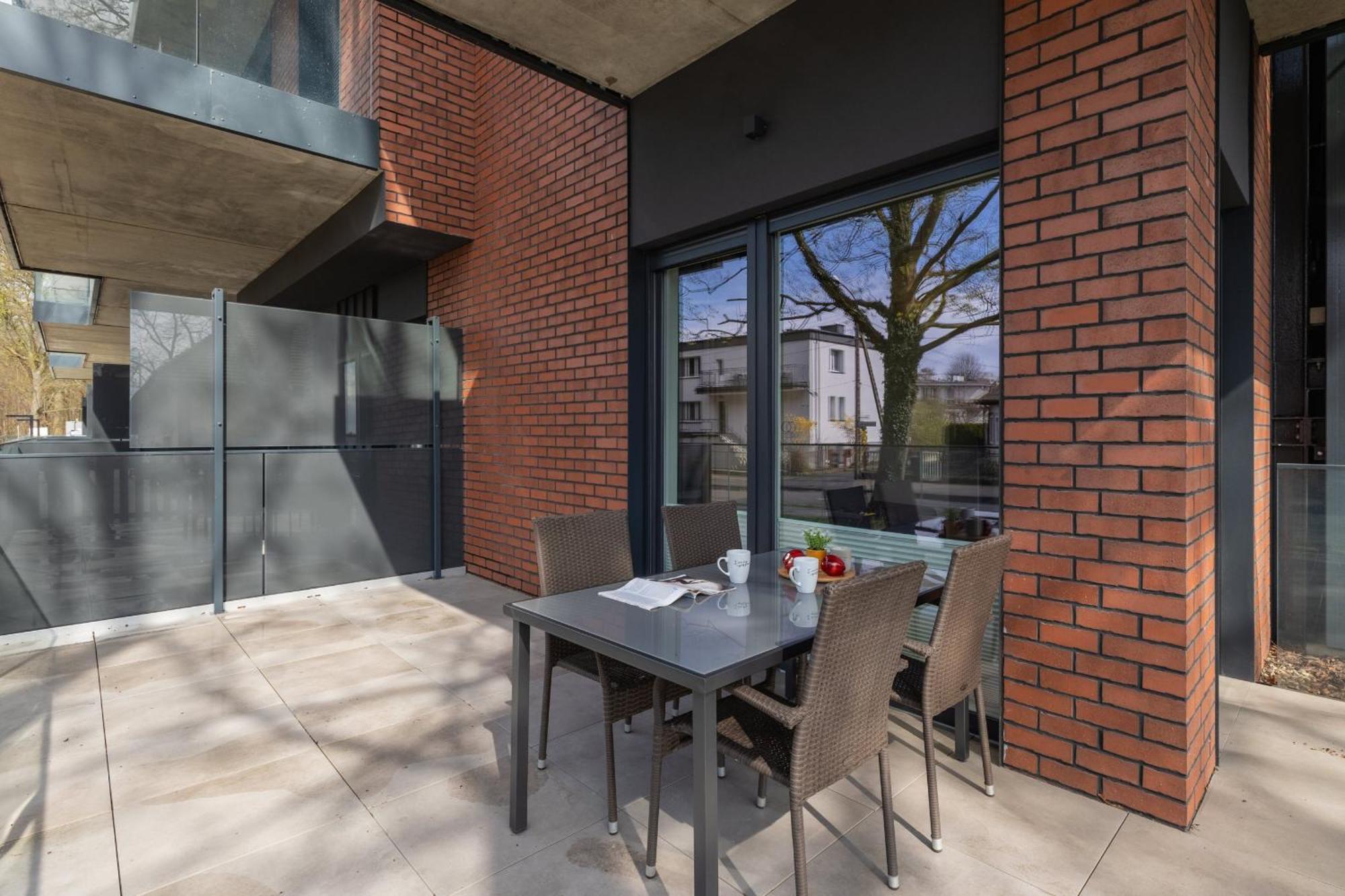 Modern Studio With Terrace And Parking In Swinoujscie By Noclegi Renters Dış mekan fotoğraf
